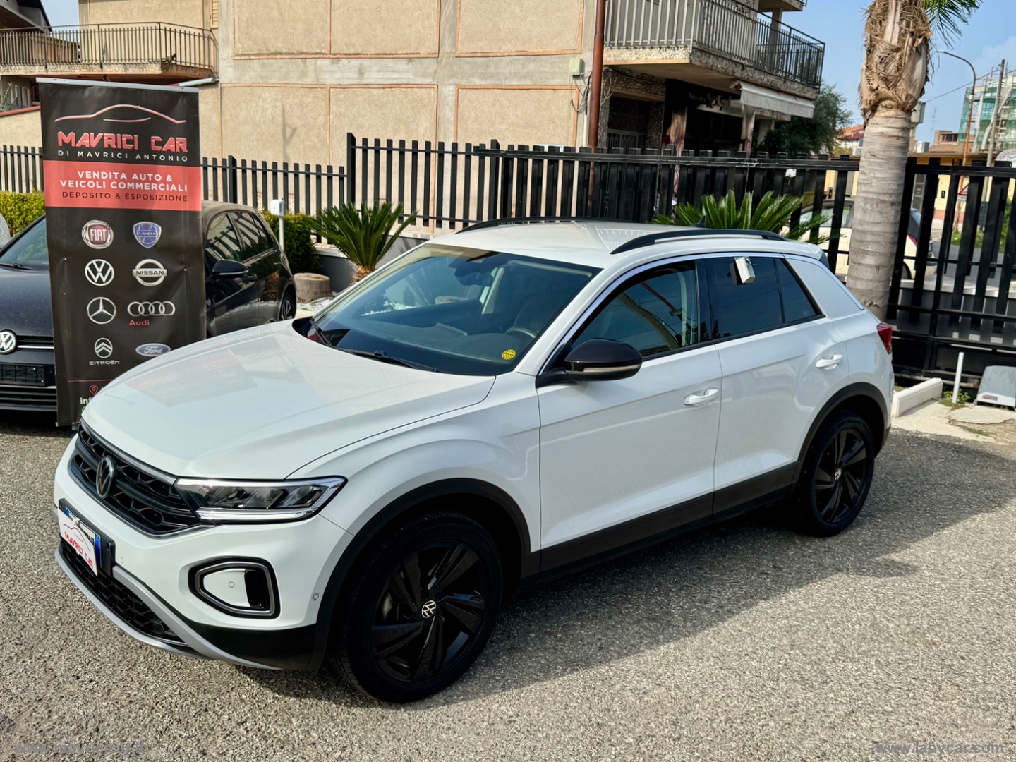 T-Roc 2.0 TDI SCR 150 CV DSG Sport - immagine 8