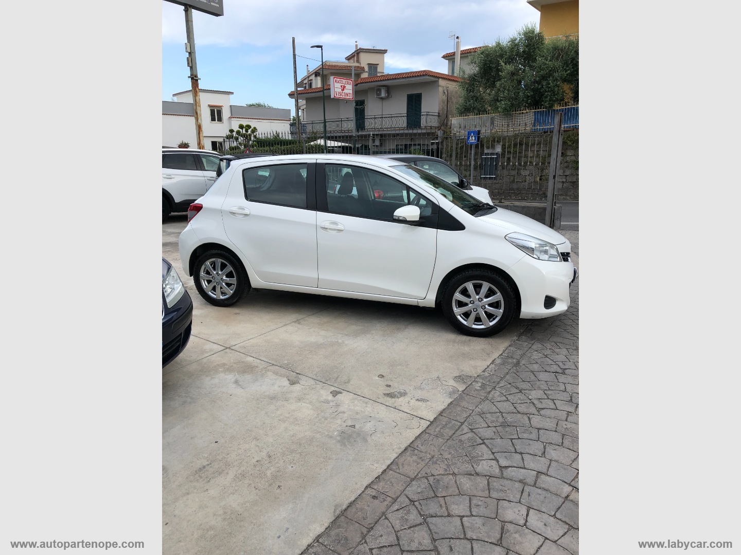 Yaris 1.0 5p. Active - immagine 8