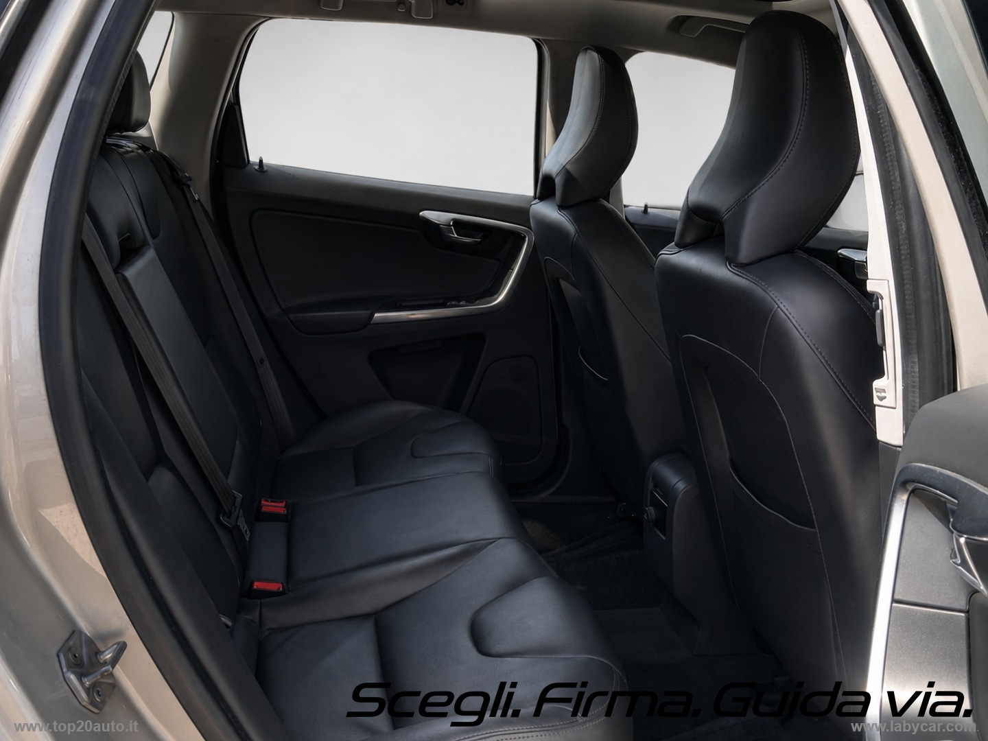 XC60 D5 AWD Geartronic Summum|TETTO|PELLE - immagine 8
