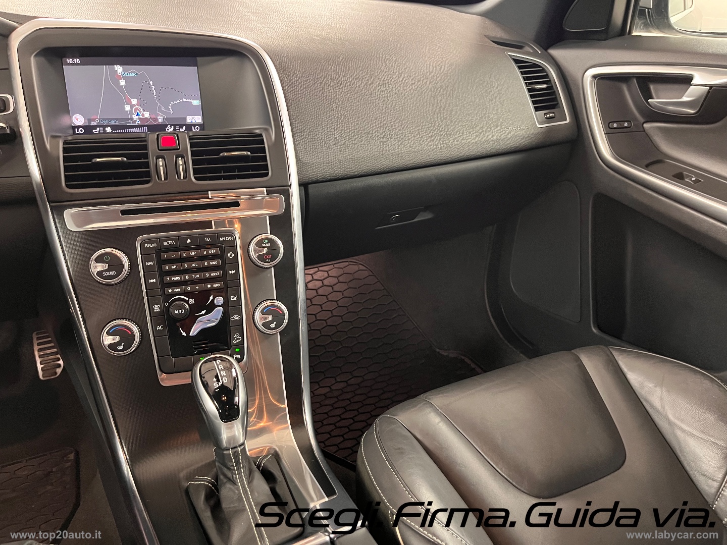 XC60 2.4 D4 4X4 AUTOMATICA R-DESIGN - immagine 8