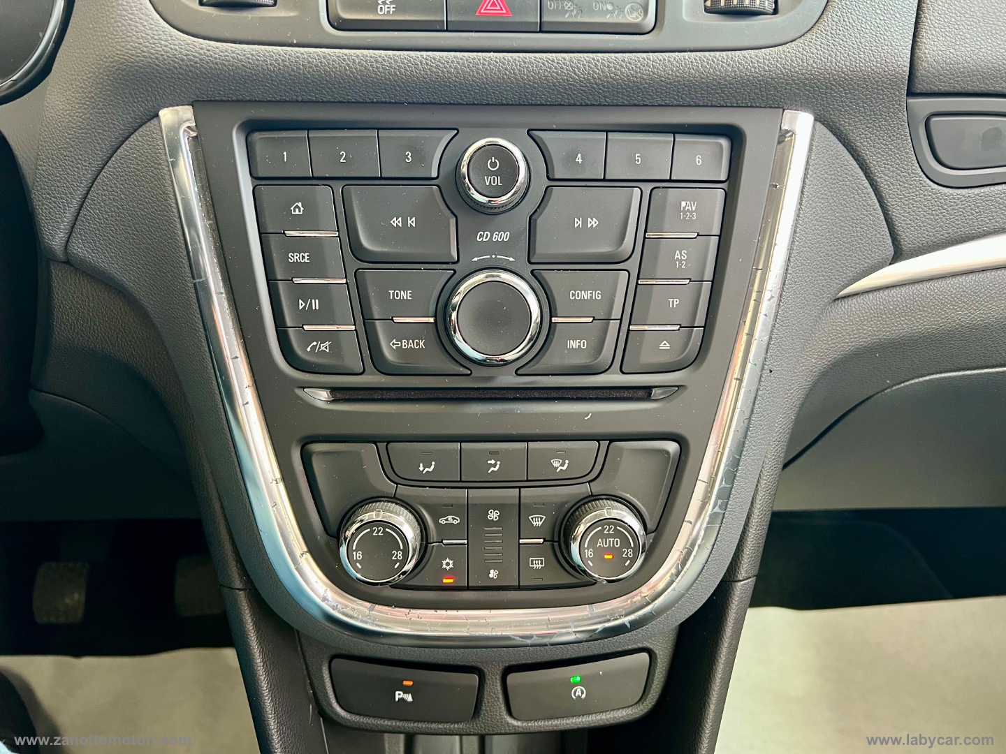 Mokka 1.4 T Ecotec 140 CV 4x2 S&S Cosmo PREZZO REALE - immagine 8