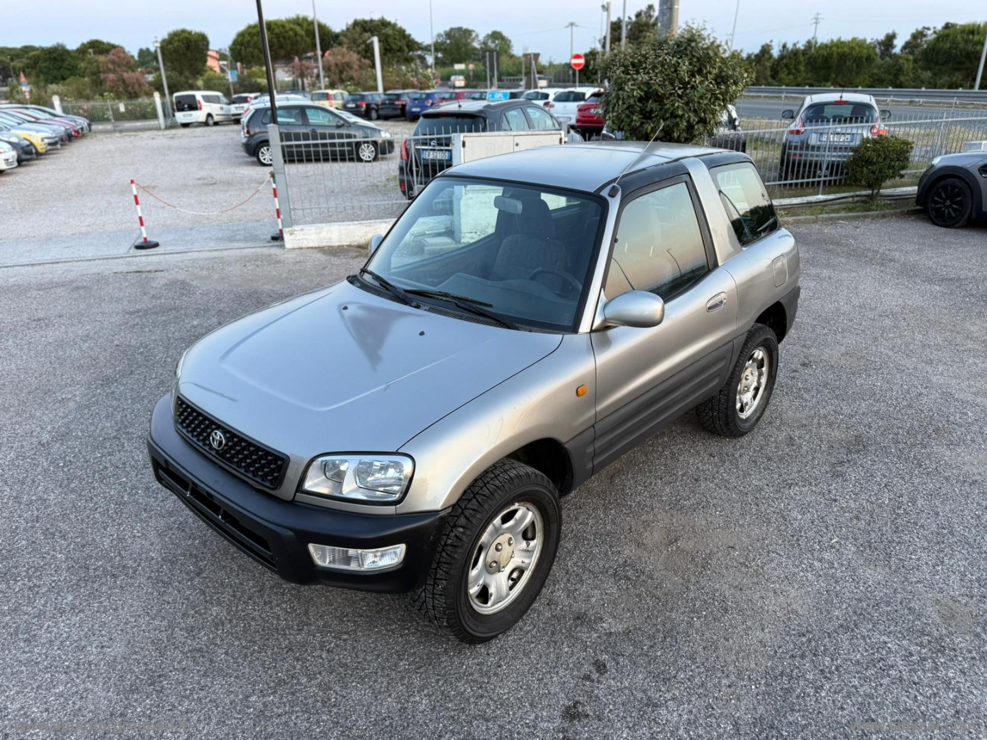 RAV4 2.0 3p. Fun - immagine 8