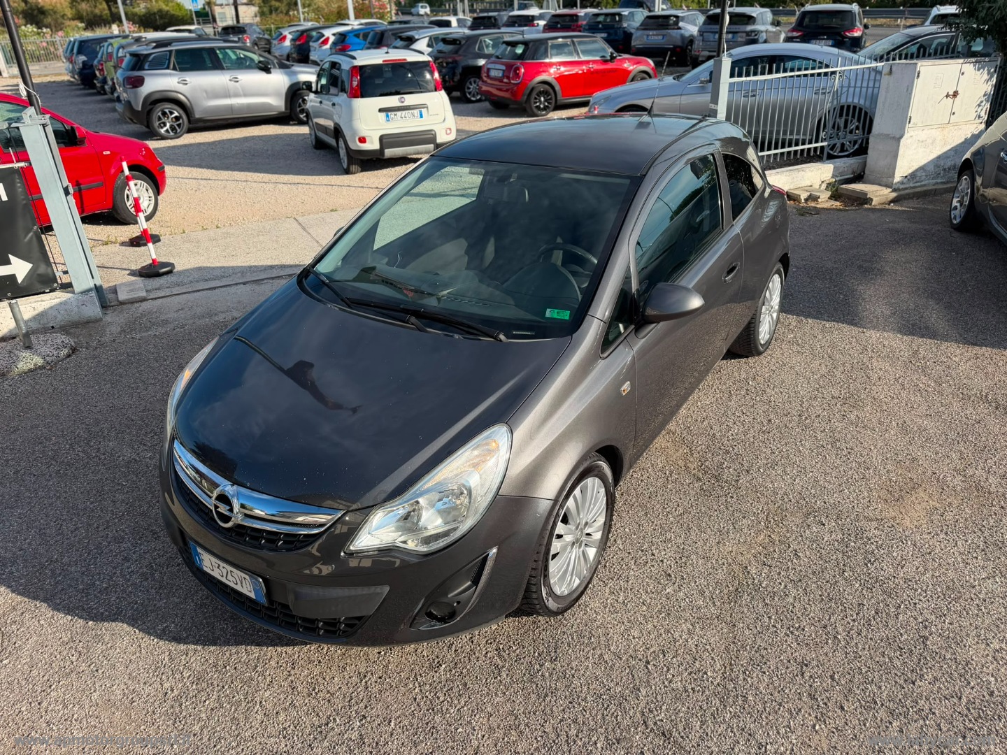 Corsa 1.2 85 CV 5p. GPL-TECH Club - immagine 8