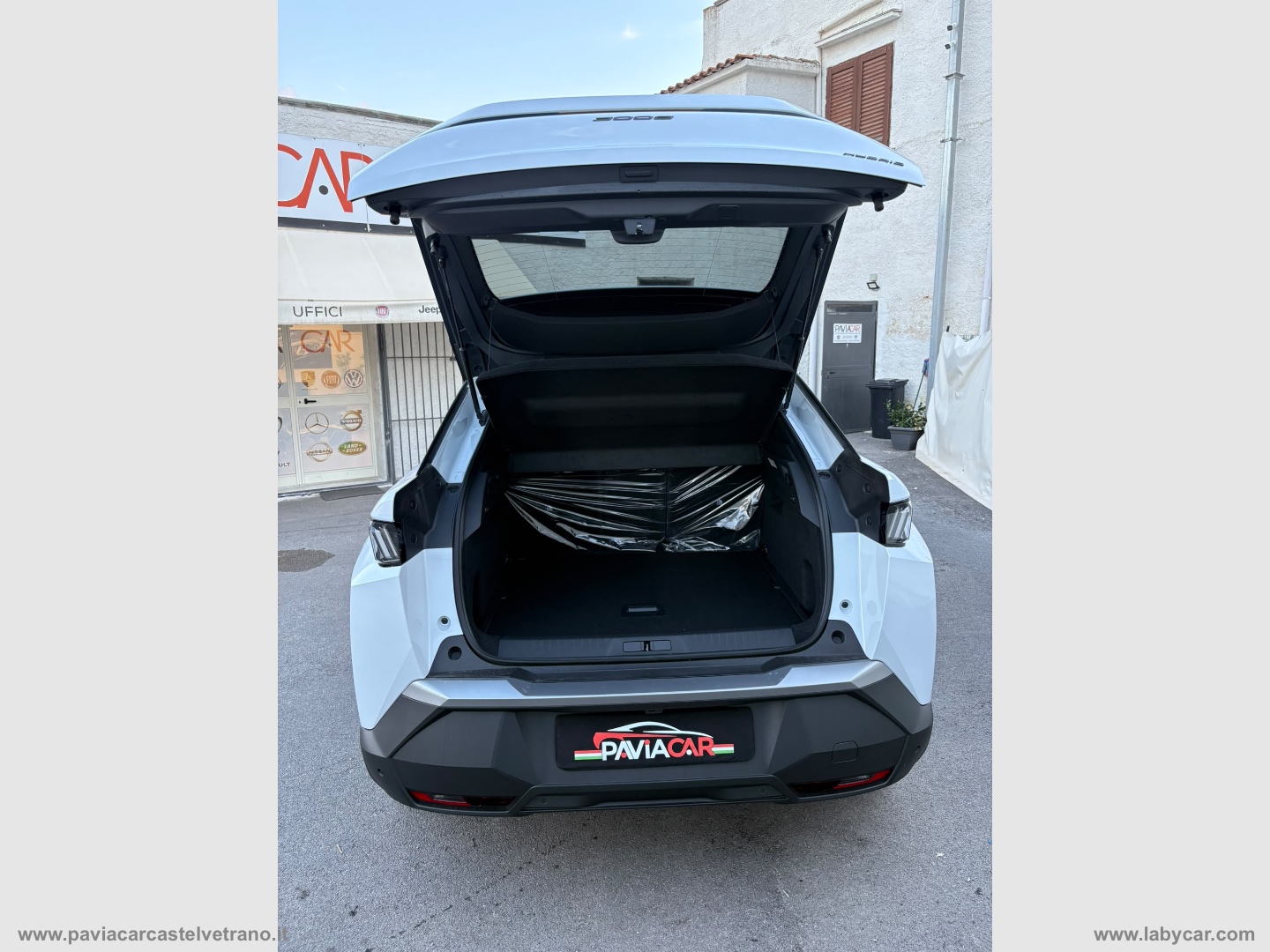 3008 Hybrid 145 e-DCS6 Allure KM/0 - immagine 8