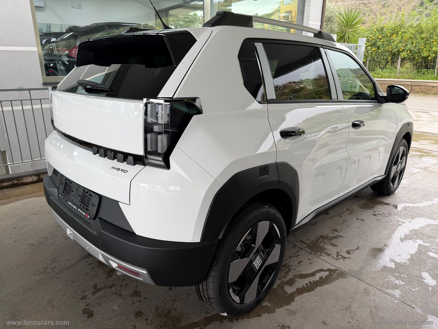 Grande Panda 1.2 Hybrid 110 S&S La Prima - immagine 8