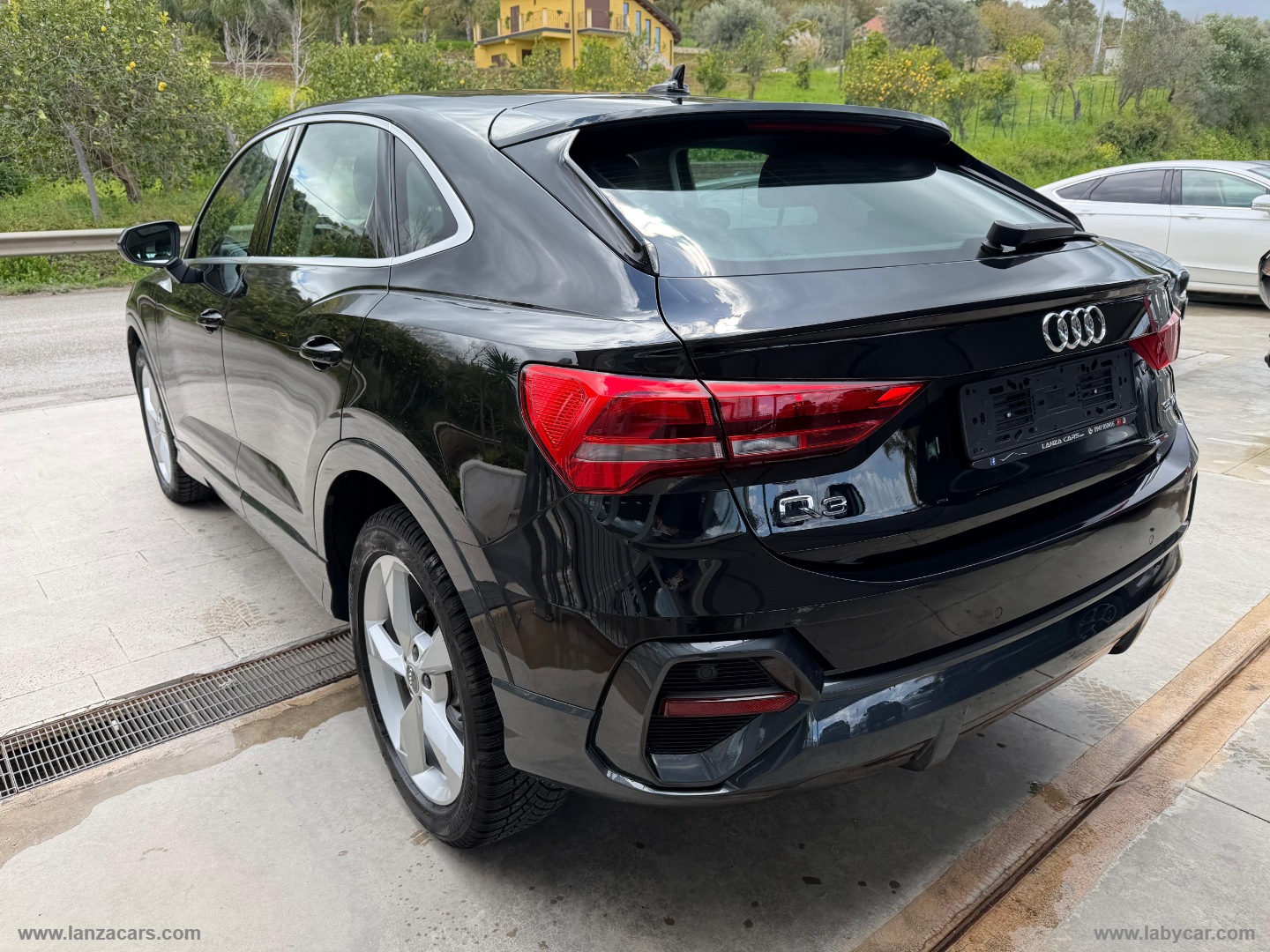 Q3 SPB 35 TDI Business Plus - immagine 8
