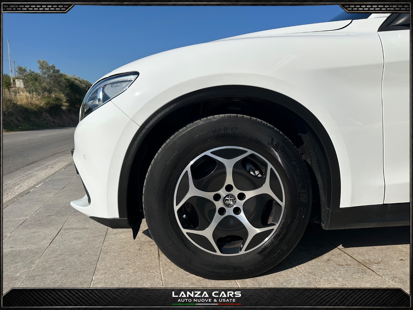 Stelvio 2.2 T.d. 190 CV AT8 Q4 Sup. Bus. - immagine 8