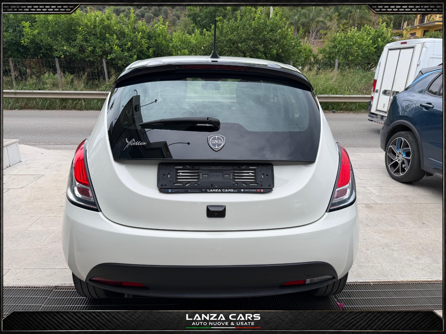 Ypsilon 1.0 FireFly 5p.S&S Hybryd Gold - immagine 8