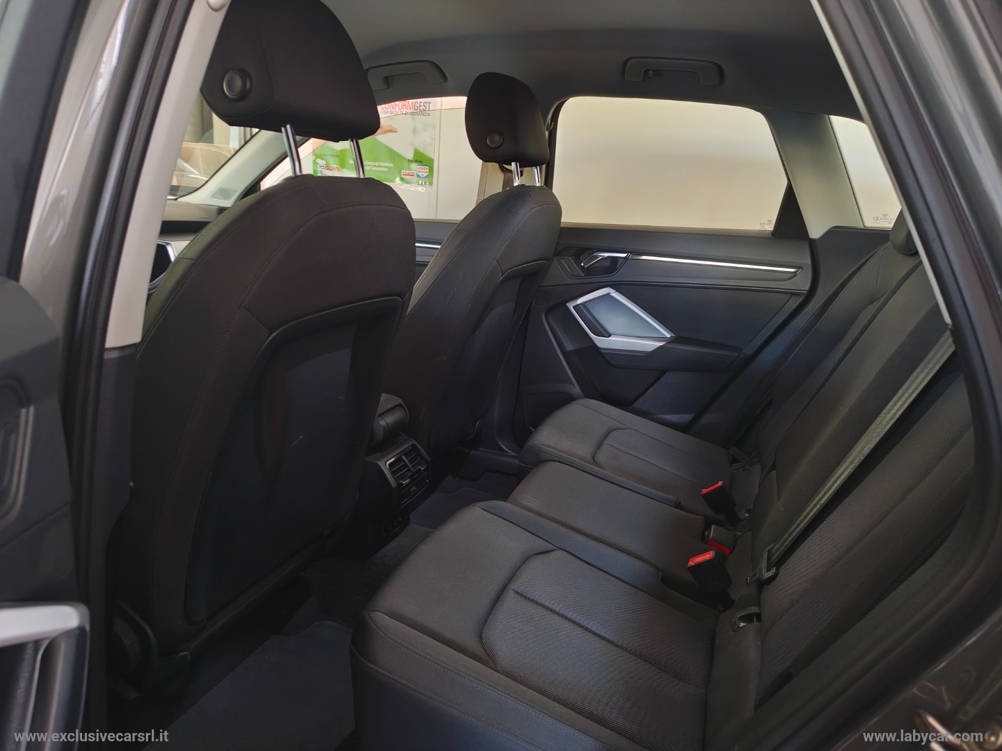 Q3 35 TDI S tronic Business - immagine 8