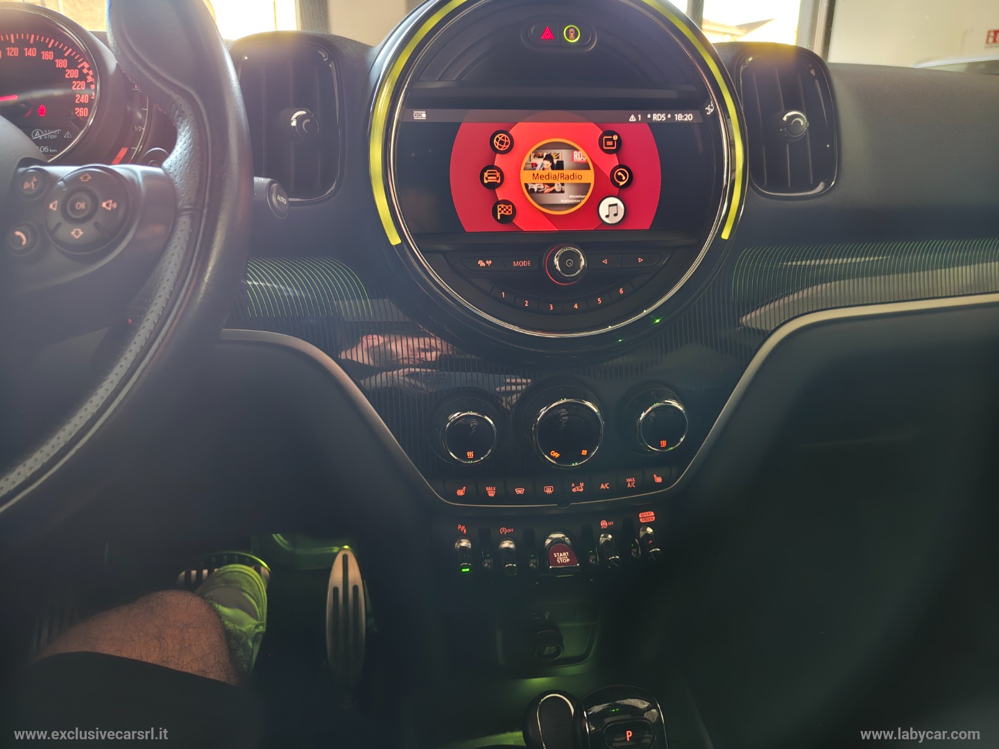 Mini J.Cooper Works Countryman ALL4 - immagine 8