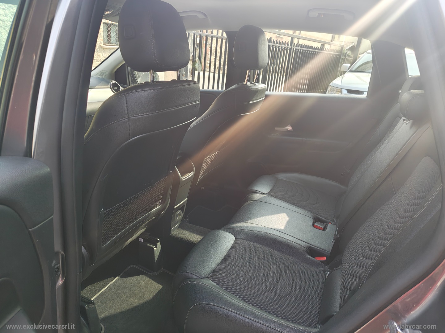 B 180 d Automatic Executive - immagine 8