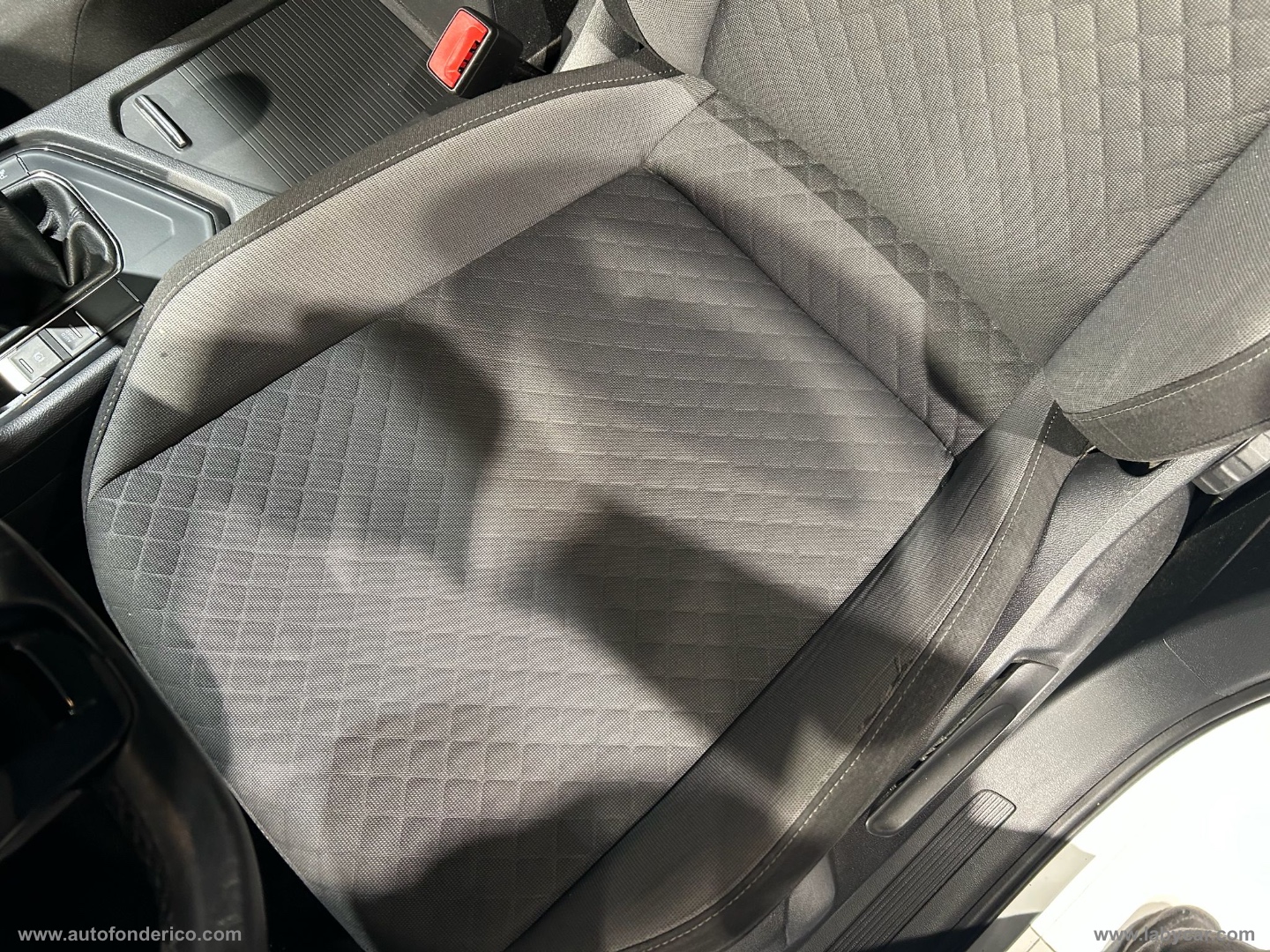 Tiguan 1.6 TDI Style BMT - immagine 8