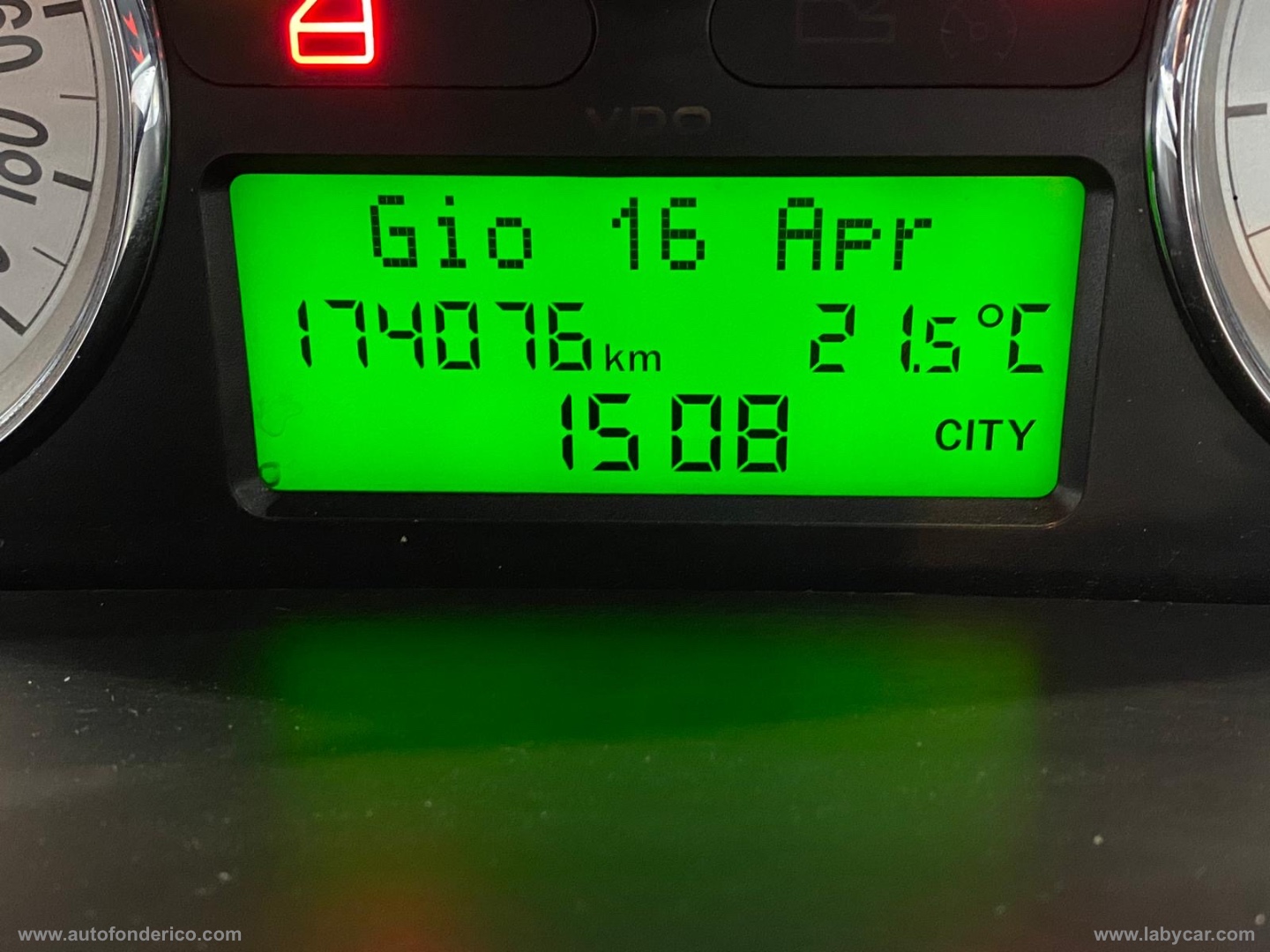 Ypsilon 1.2 69 CV Elle - immagine 8