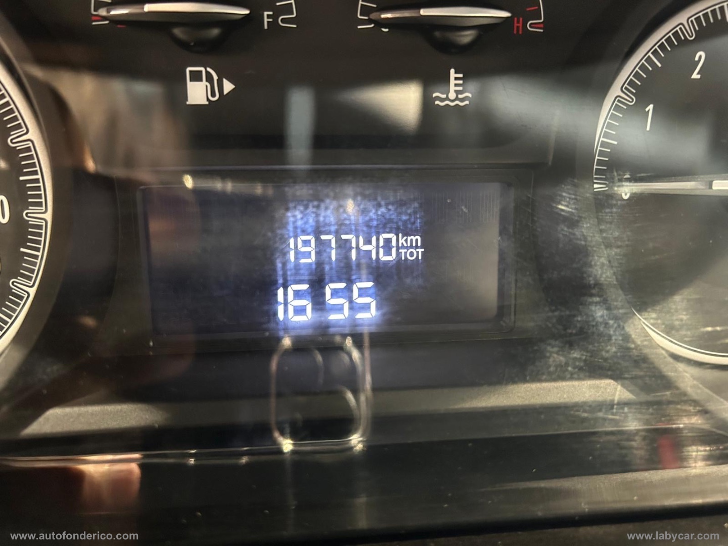 Ypsilon 1.2 69 CV 5p. GPL Ecochic Gold - immagine 8