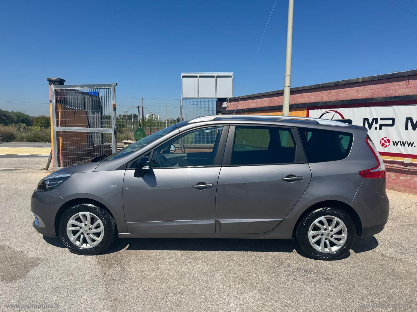 SCENIC LIMITED 7 POSTI 1.5 dCi 110CV - immagine 8