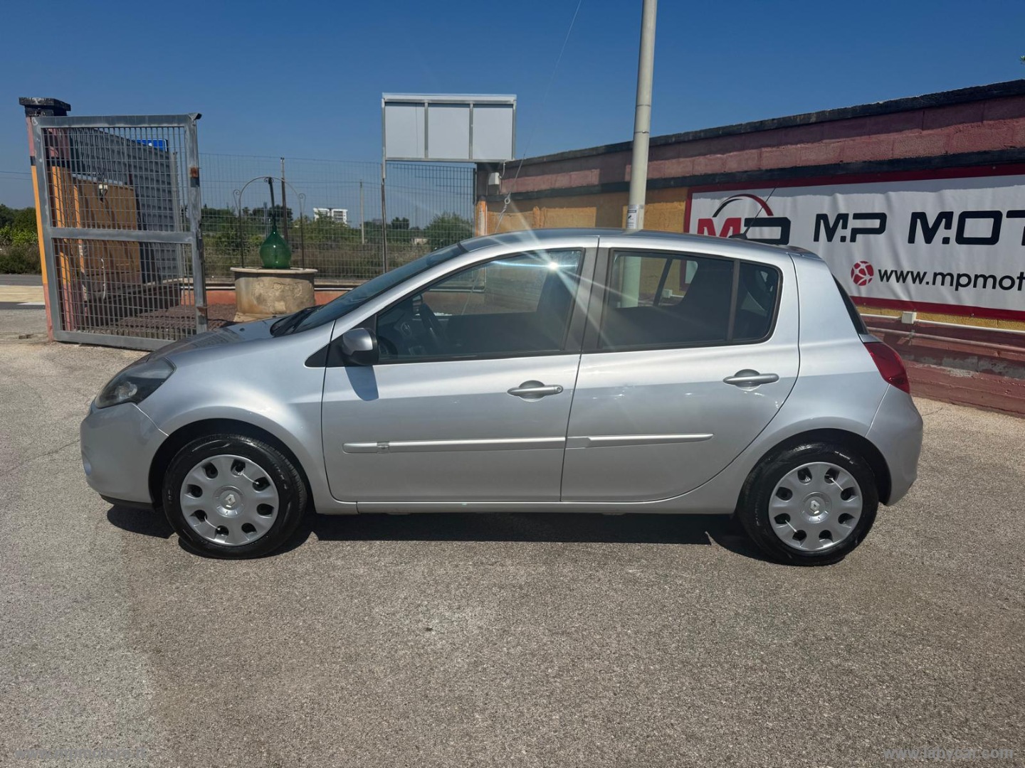 CLIO YAHOO 1.2 75CV GPL - immagine 8