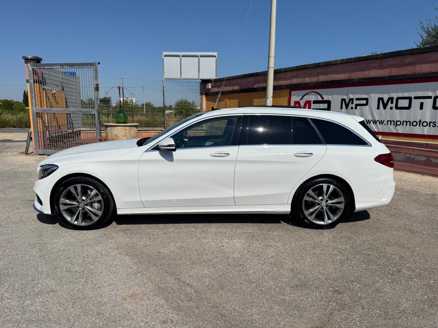 C 250 2.2 204CV PREMIUM AMG 4MATIC AUTO - immagine 8