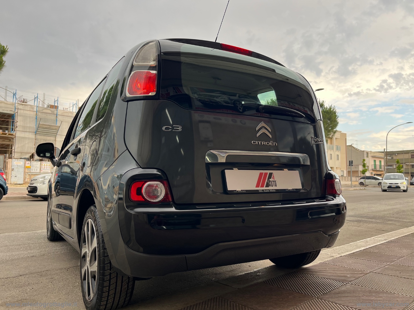 C3 Picasso 1.6 HDi 90 Exclusive - immagine 8