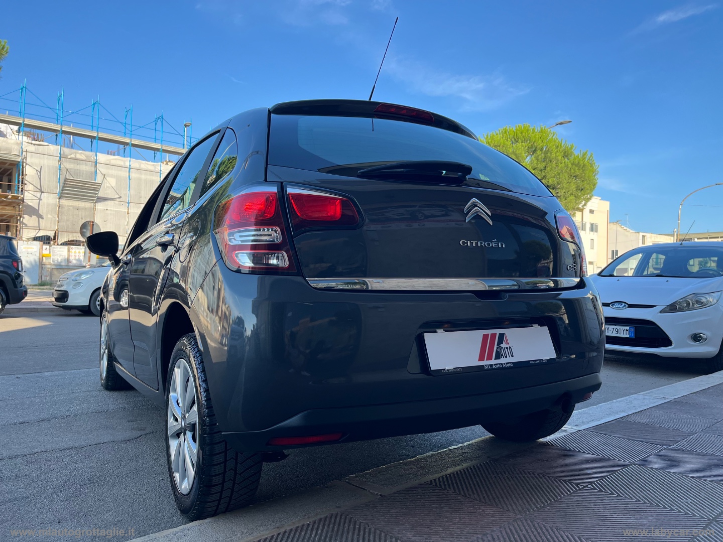 C3 BlueHDi 75 Exclusive - immagine 8