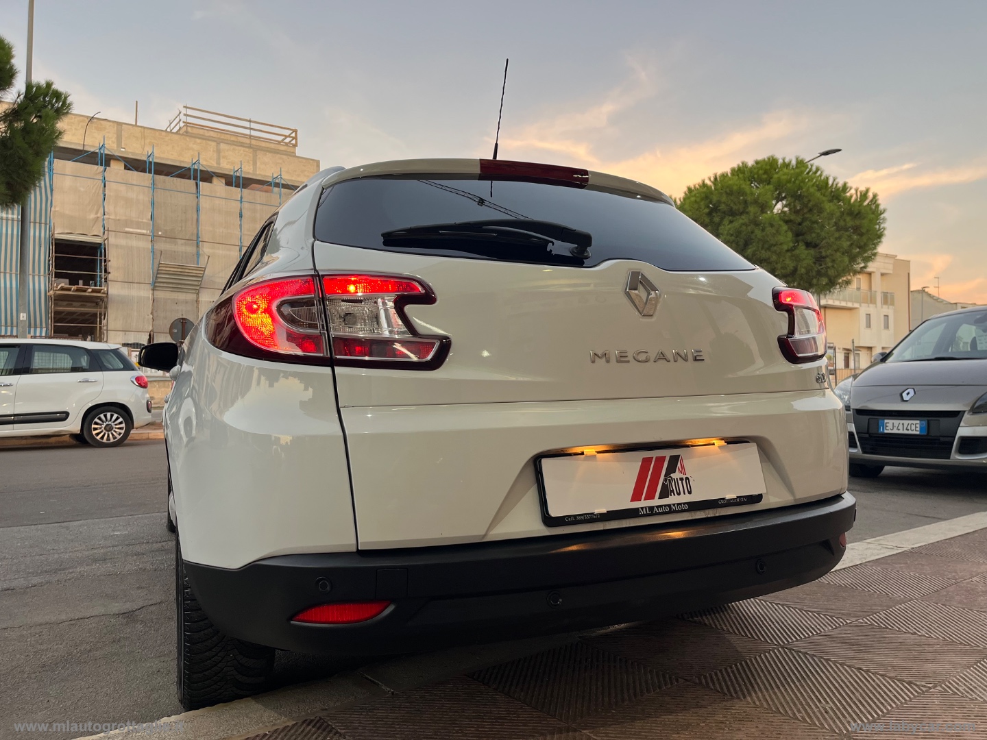 Mégane 1.5 dCi 110 CV SporTour Limited - immagine 8