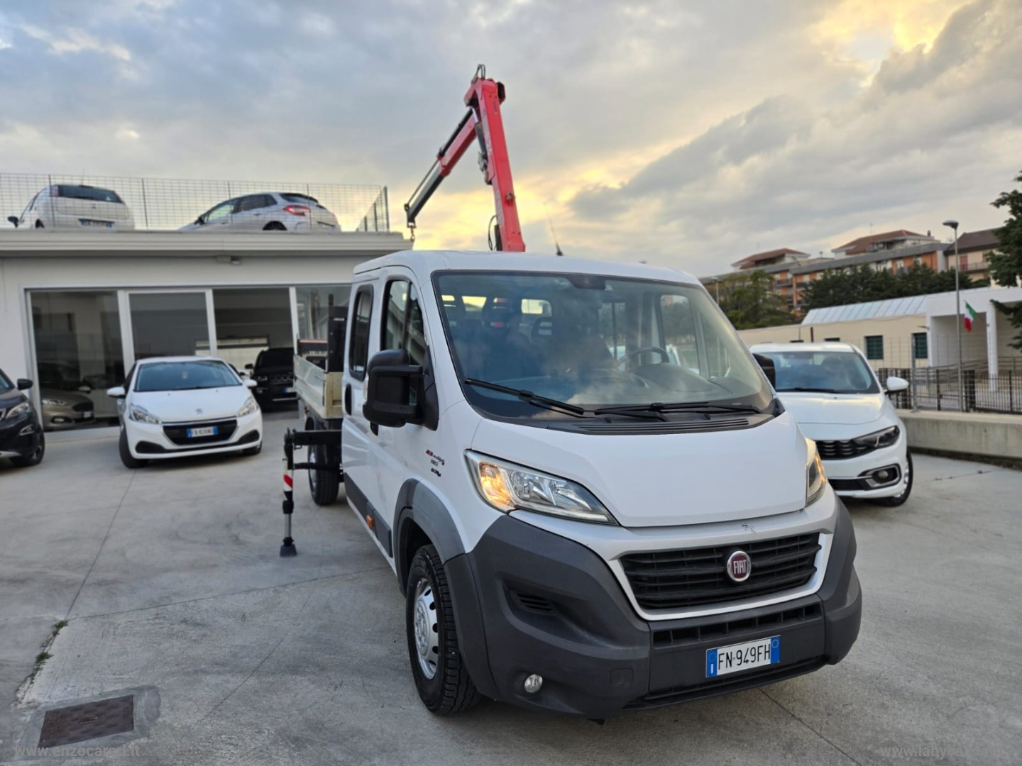 Ducato 33 2.3 MJT 130CV PLM-DC Cabinato GRU - immagine 8