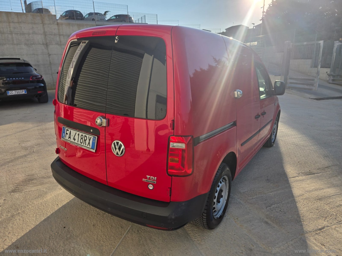 Caddy 2.0 TDI 110 CV 4Mot. Furgone OFFICINA MOBILE - immagine 8