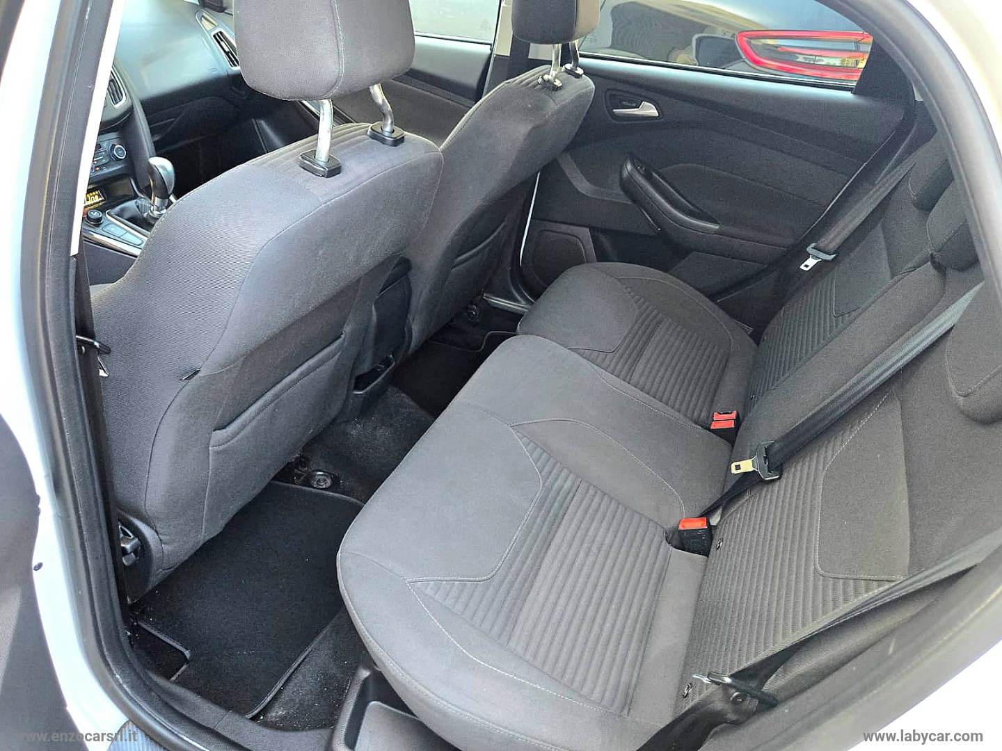 Focus 1.5 TDCi 120 CV S&S ST Line - immagine 8