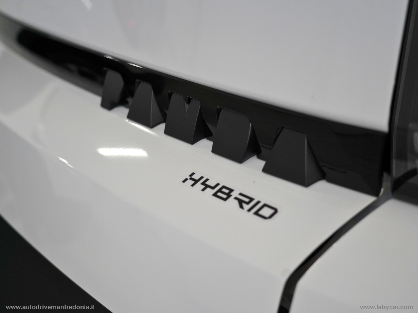 Grande Panda 1.2 Hybrid 110 CV S&S Icon - immagine 8
