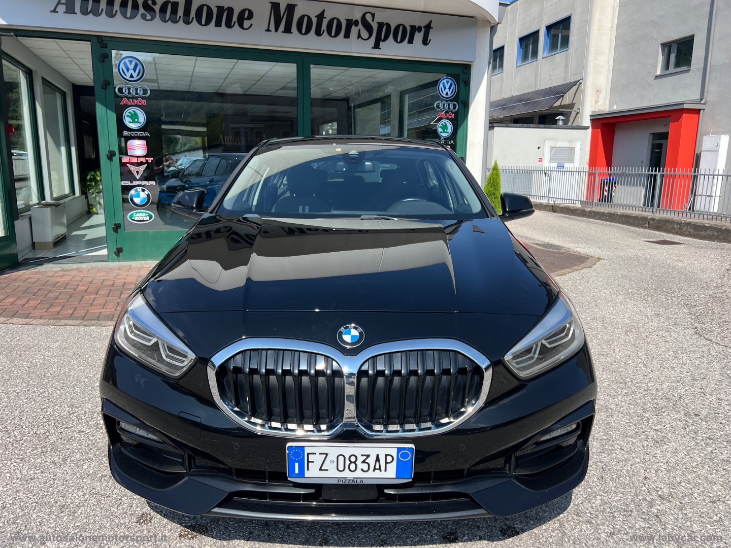 120d xDrive 5p. Sport RETROCAMERA - immagine 8
