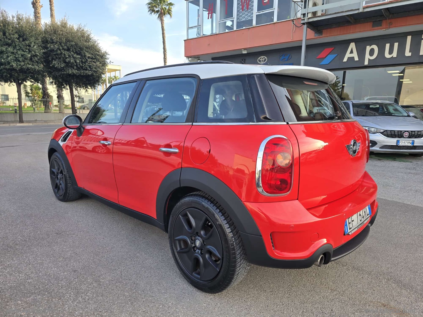 Mini Cooper S Countryman ALL4 - immagine 8