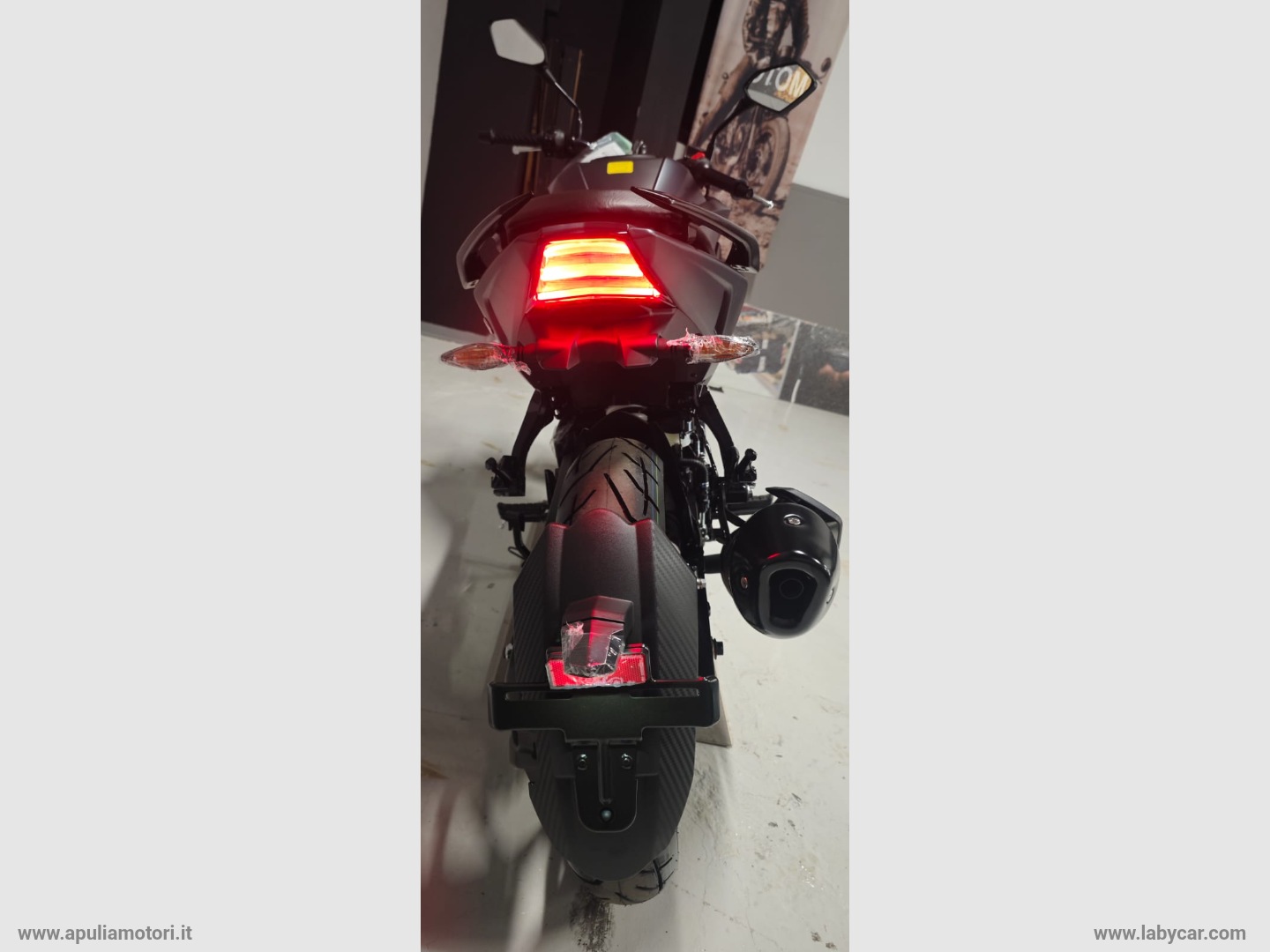 NH-X 125 - immagine 8