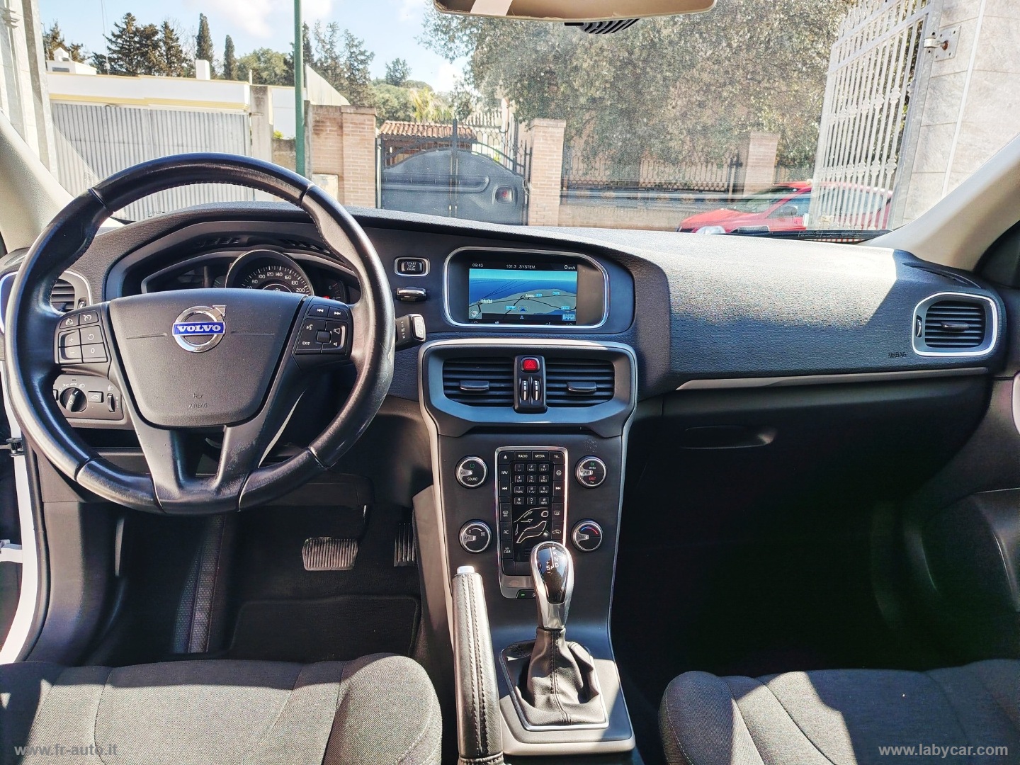 V40 D2 1.6 Powershift Summum - immagine 8