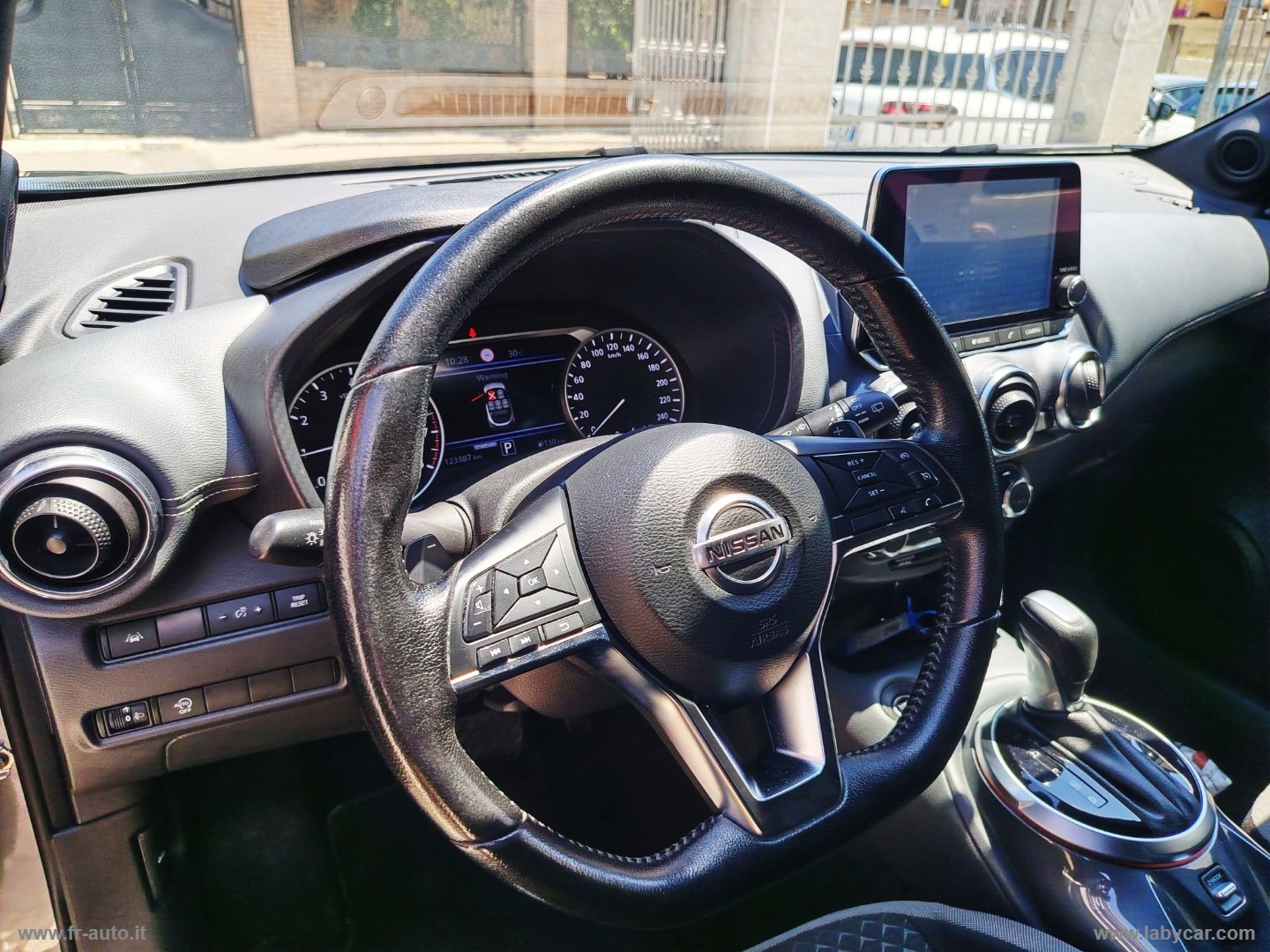 Juke 1.0 DIG-T 117 CV Business - immagine 8