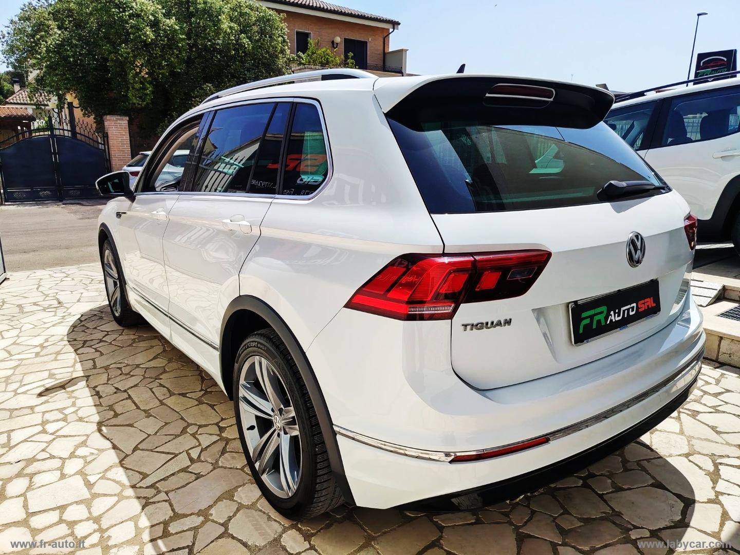 Tiguan 1.6 TDI Sport BMT - immagine 8