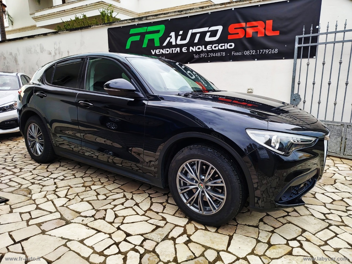 Stelvio 2.2 T.diesel 190 CV AT8 Q4 BUSINESS - immagine 8