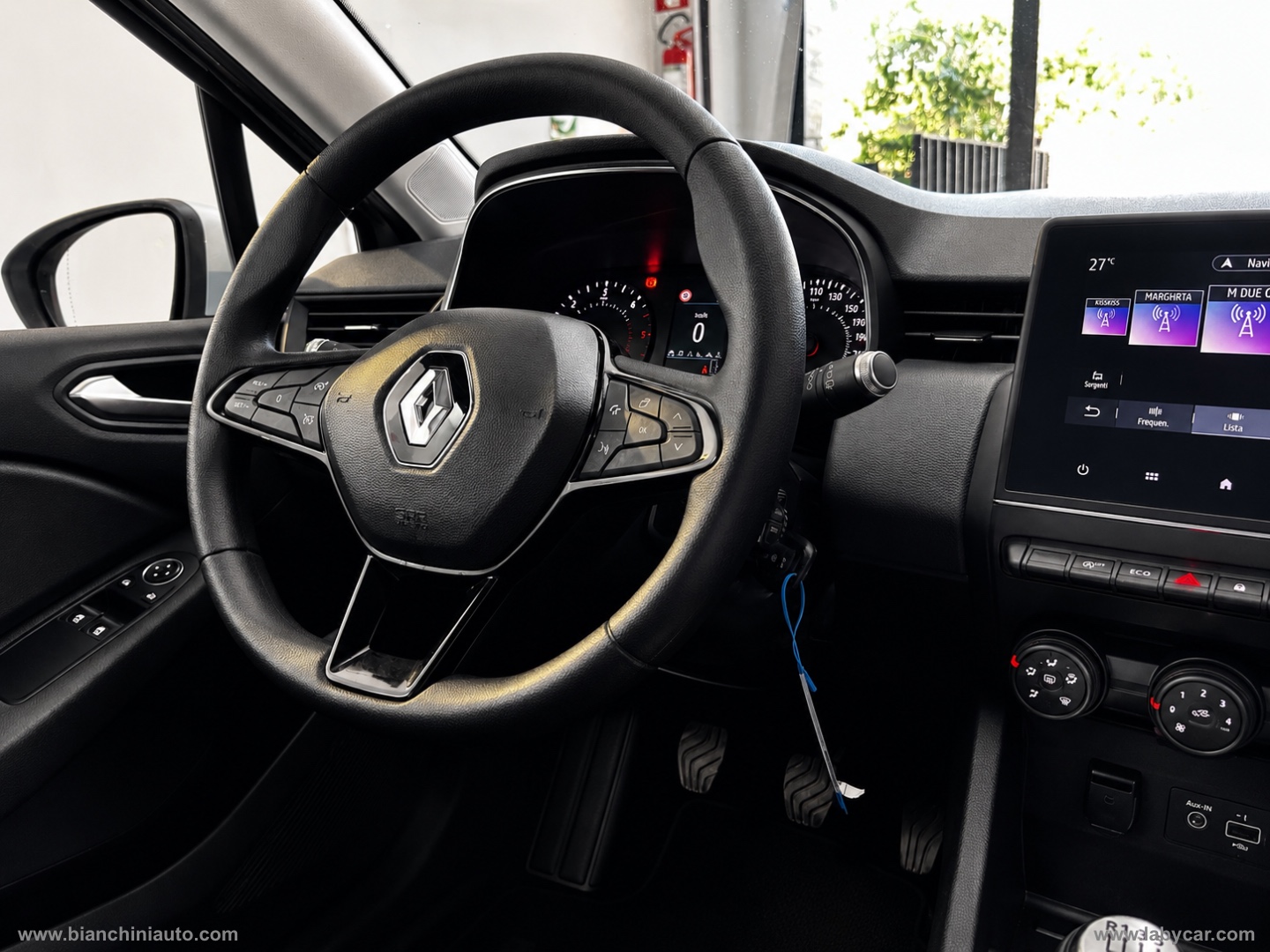 Clio Blue dCi 8V 85 CV 5p. Business - immagine 8