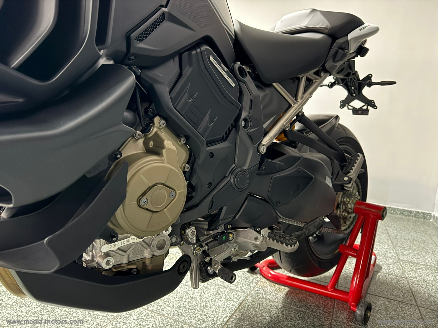 MULTISTRADA V4 RS - immagine 8