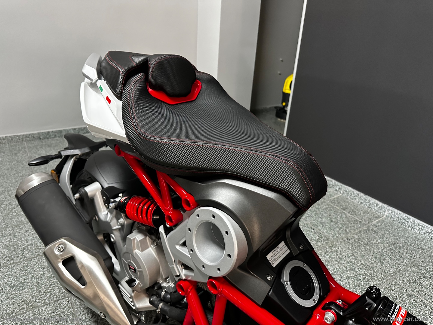 DRAGSTER 125 TRICOLORE - immagine 8
