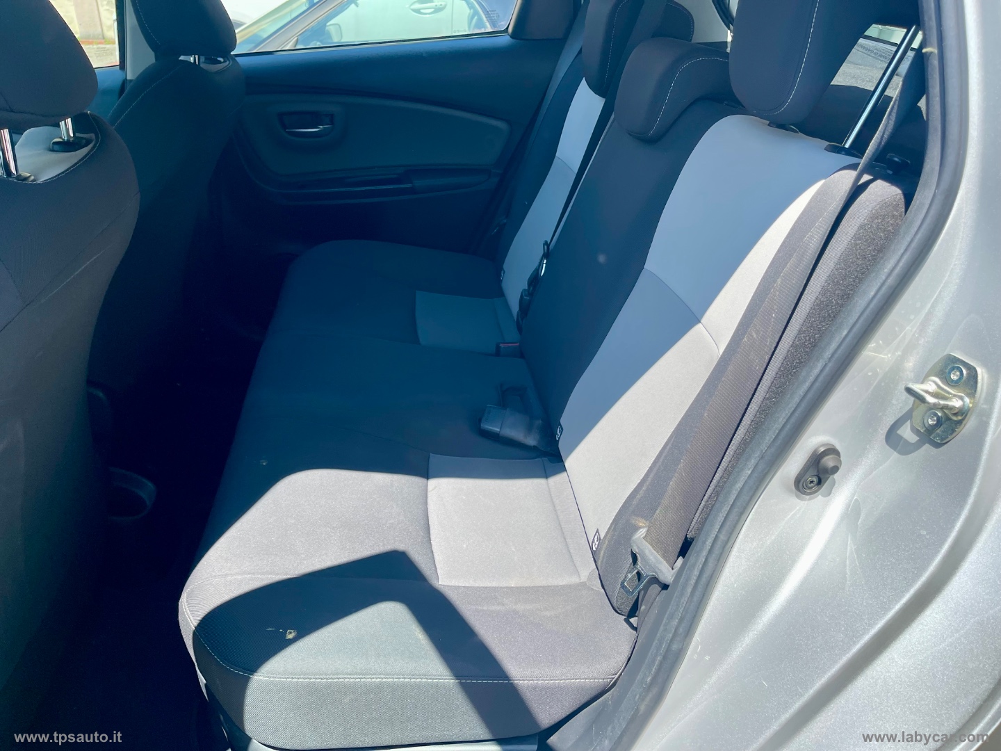 Yaris 1.5 Hybrid 5p. Active - immagine 8
