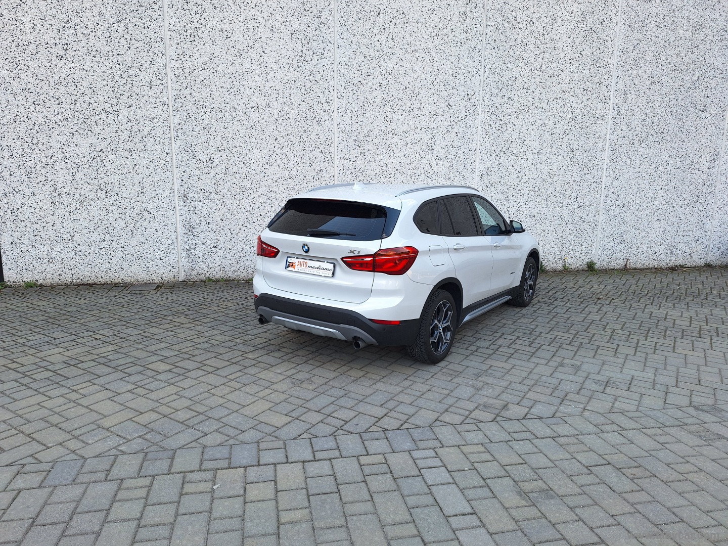 X1 xDrive20d xLine - immagine 8