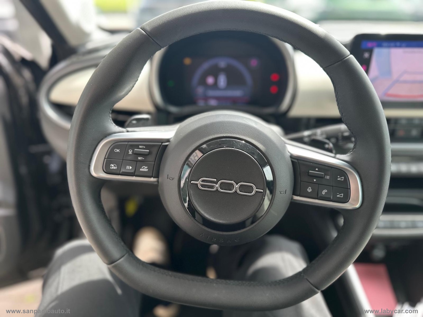 600 Hybrid 110 CV DCT MHEV La Prima - immagine 8
