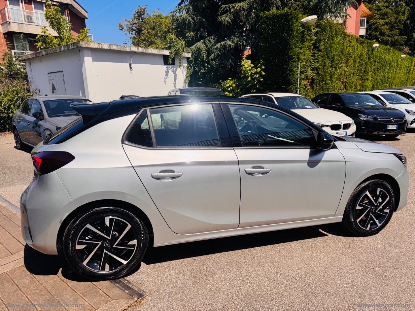 Corsa Hybrid 110 CV aut. GS - immagine 8