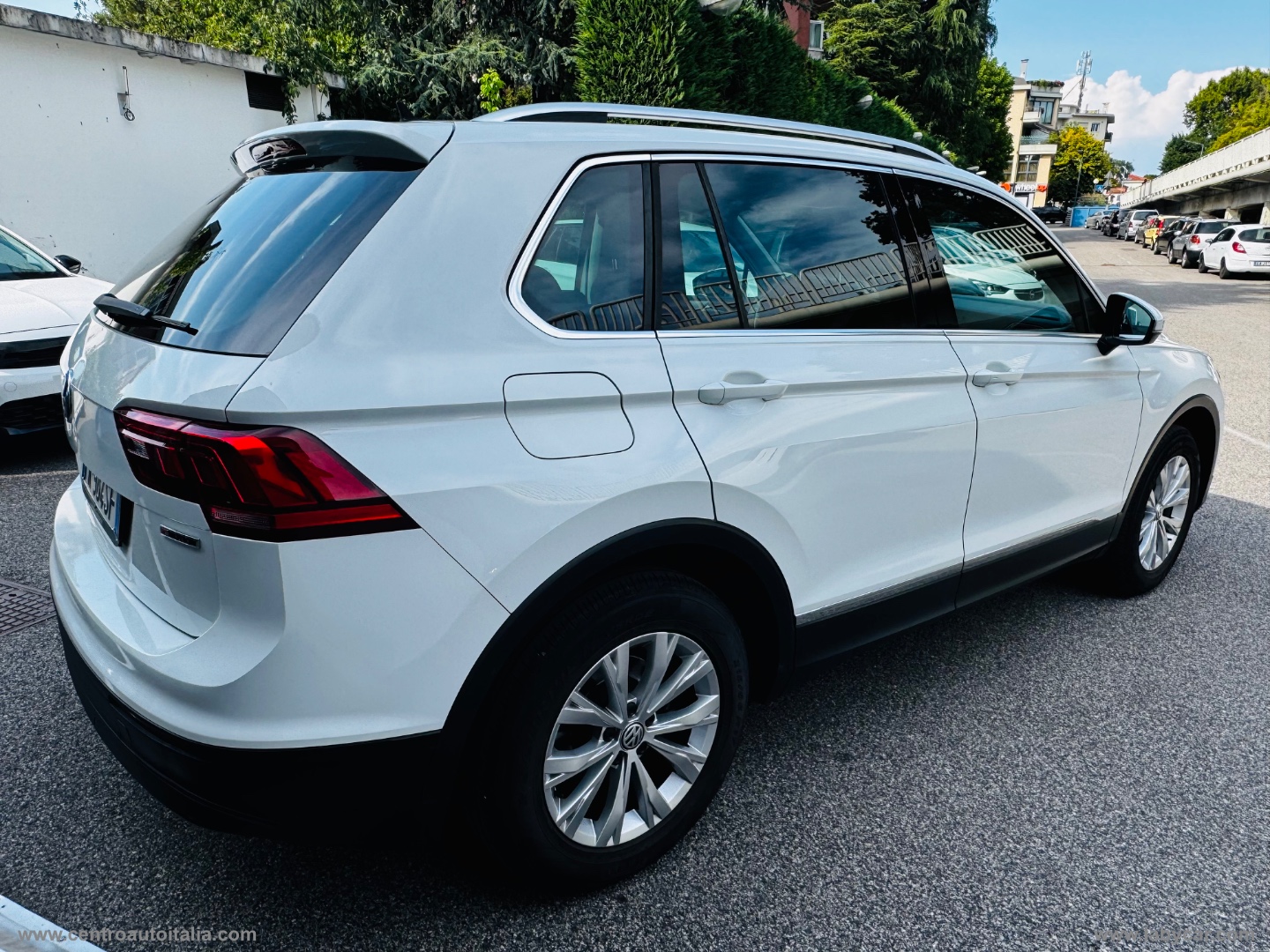Tiguan 2.0 TDI DSG 4MOTION Advanced BMT - immagine 8