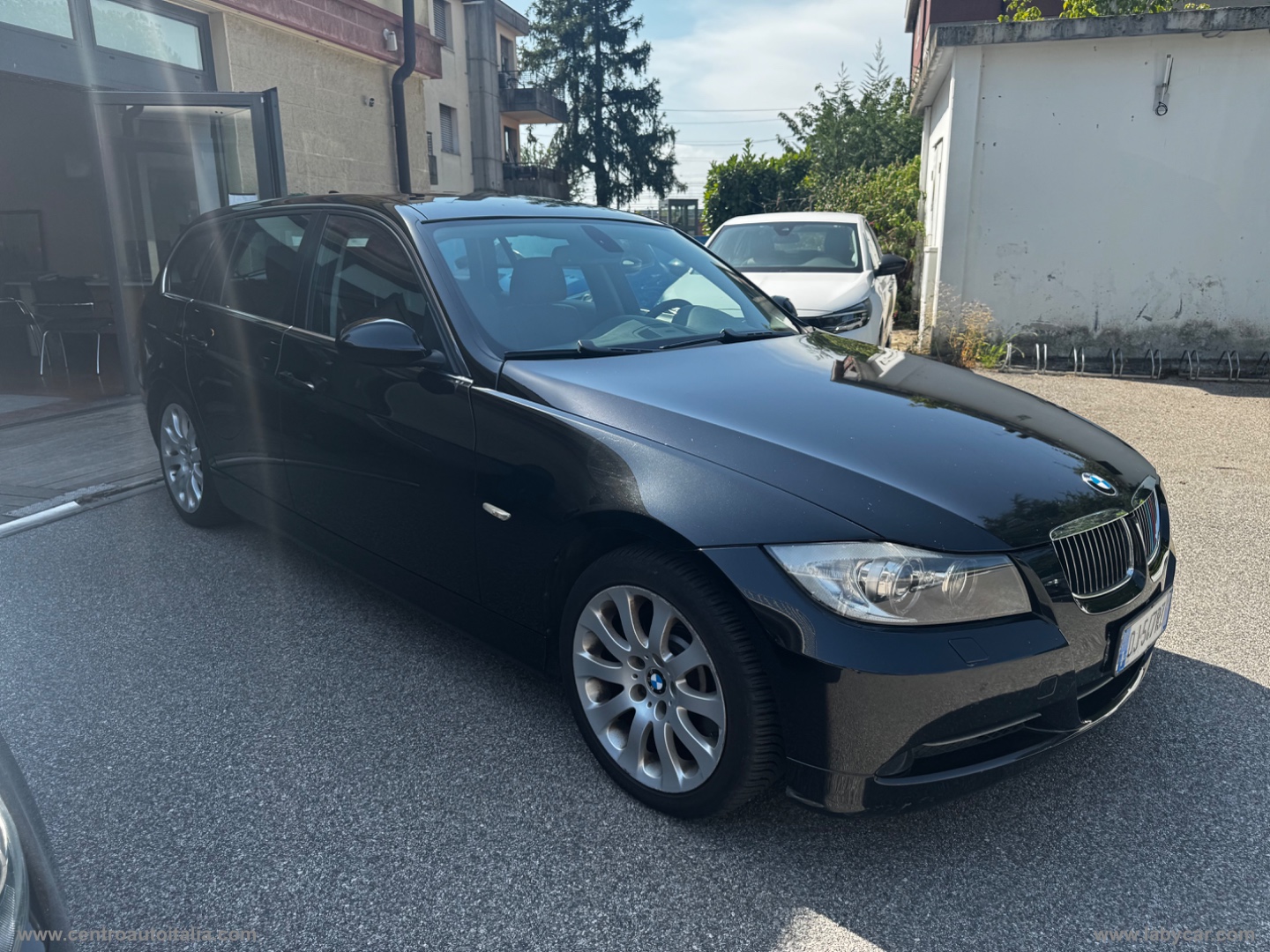335d Touring Msport - immagine 8
