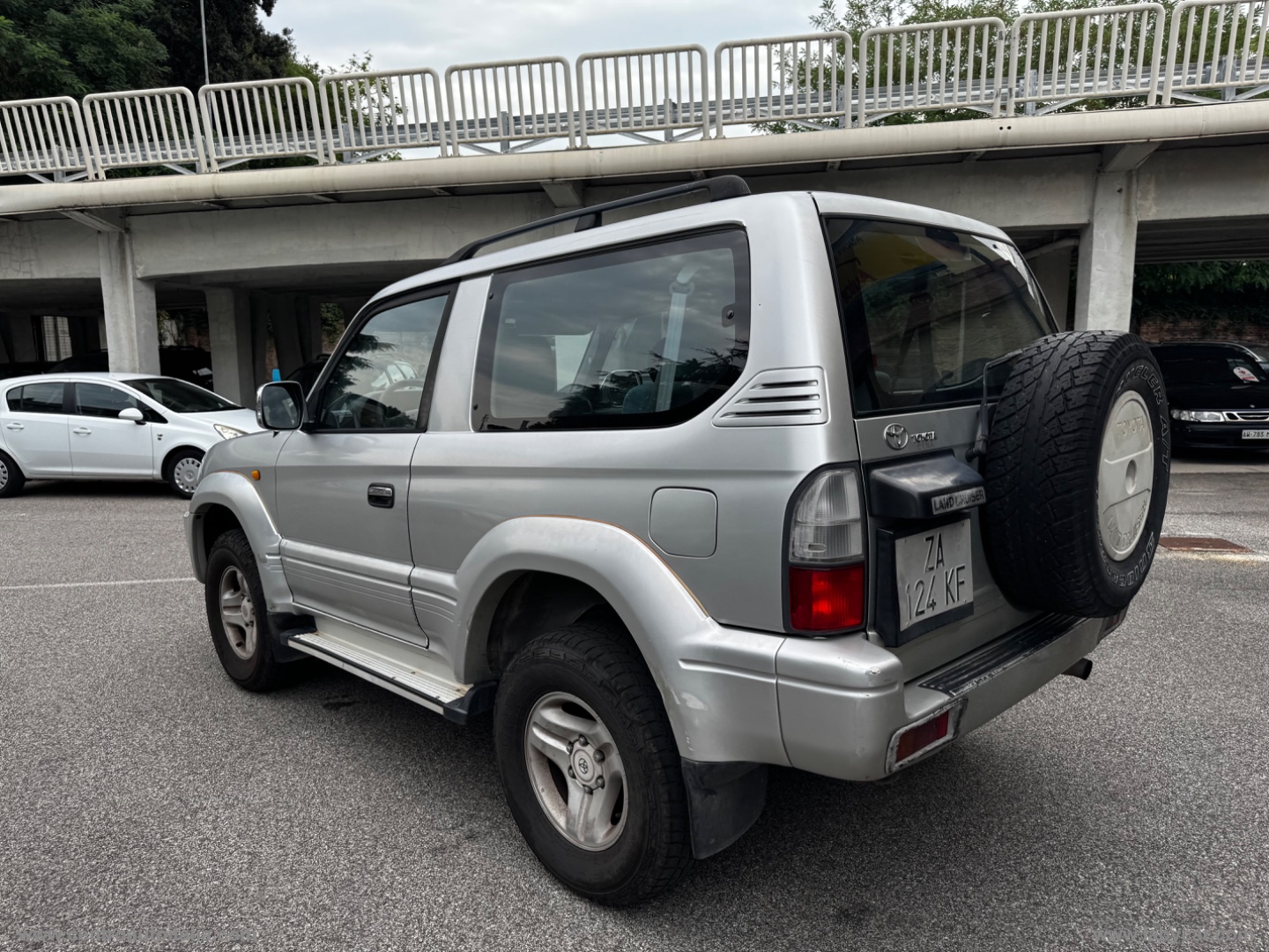 Land Cruiser 3.0 TD 3p. KZJ90 GX - immagine 8