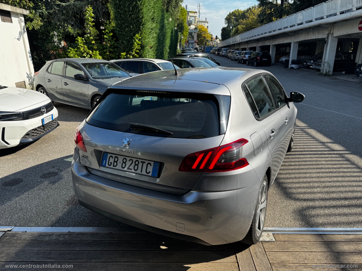 308 BlueHDi 130 S&S GT Line - immagine 8