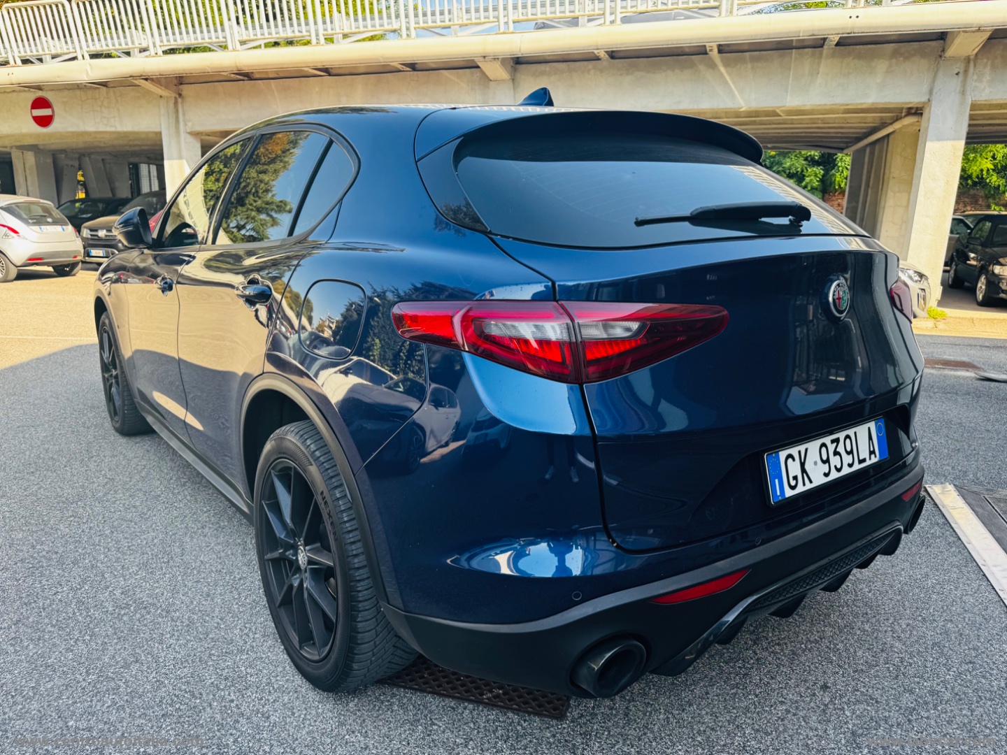 Stelvio 2.2 T.diesel 190 CV AT8 Q4 Exec. - immagine 8