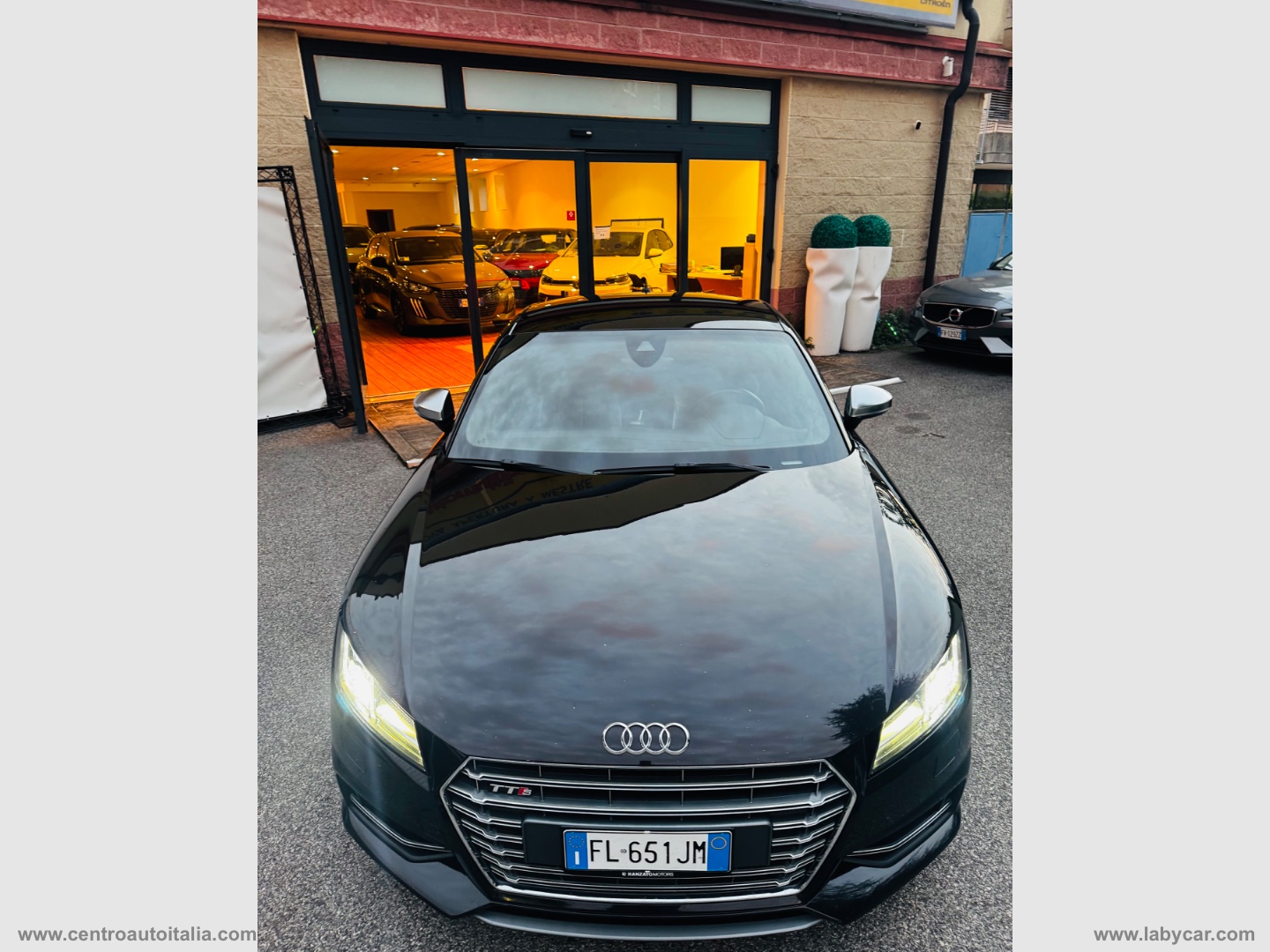 TTS Coupé 2.0 TFSI 310CV quattro S tr. - immagine 8