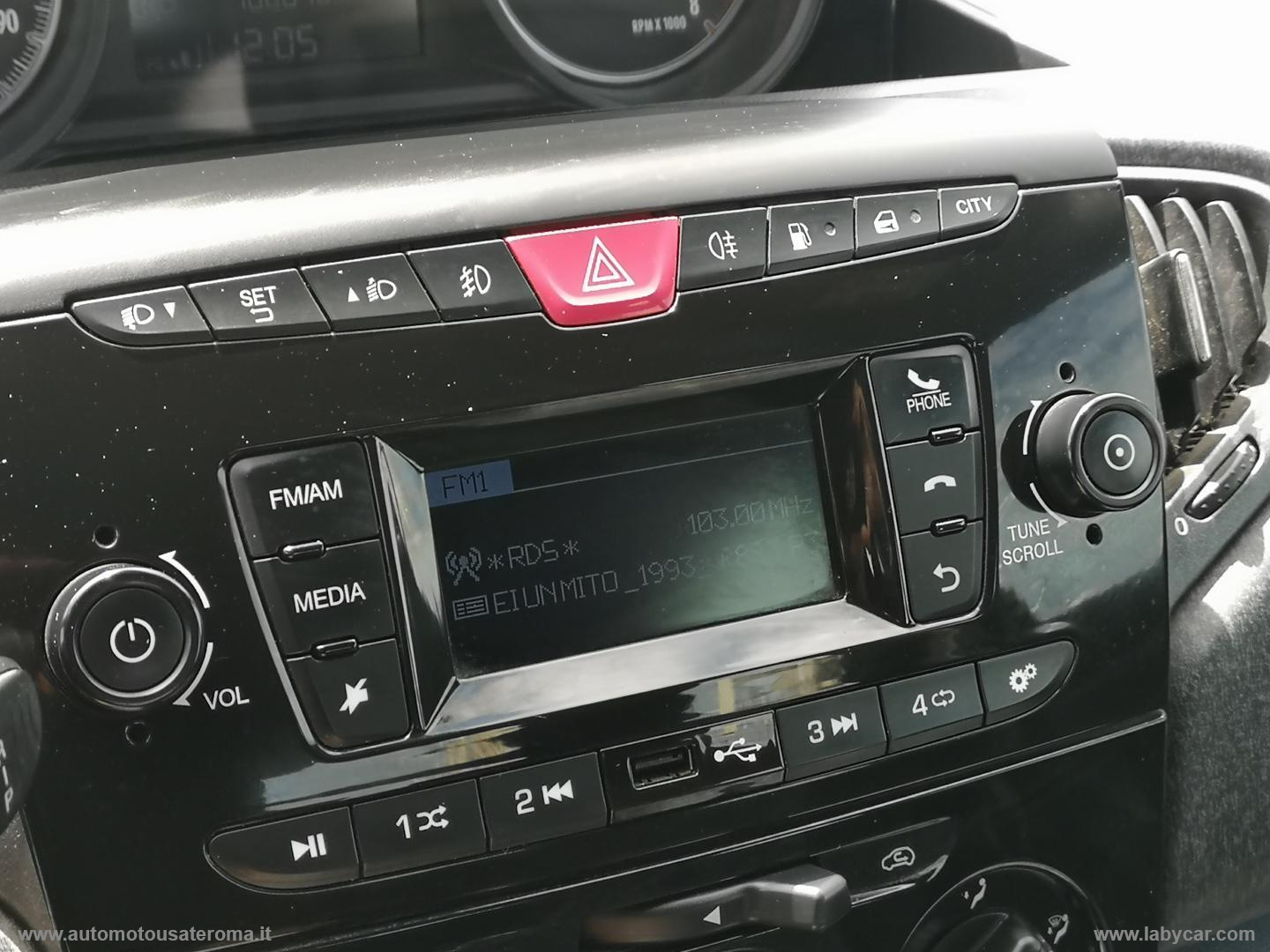 Ypsilon 1.2 69 CV 5p. GPL Ecochic Gold PROMO WEB - immagine 8