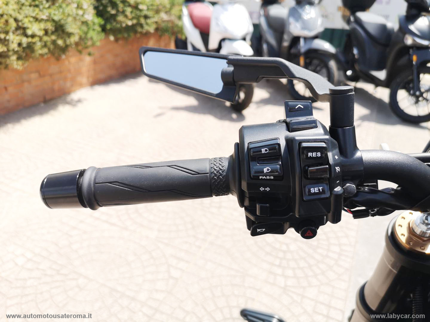 XSR 900 PROMO WEB - immagine 8